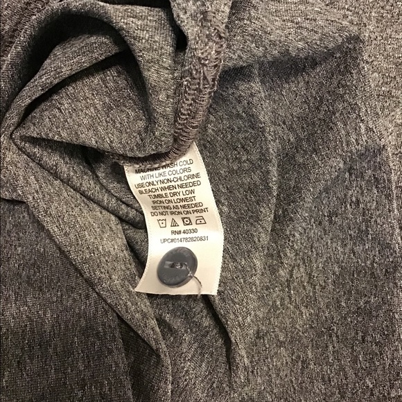 NWOT Golf/polo shirt - Picture 5 of 6